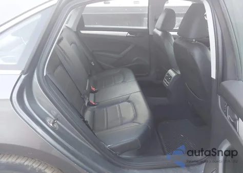 2013 Volkswagen Passat 2.0L Tdi Se z USA, uszkodzony, nr VIN 1VWBN7A35DC146164